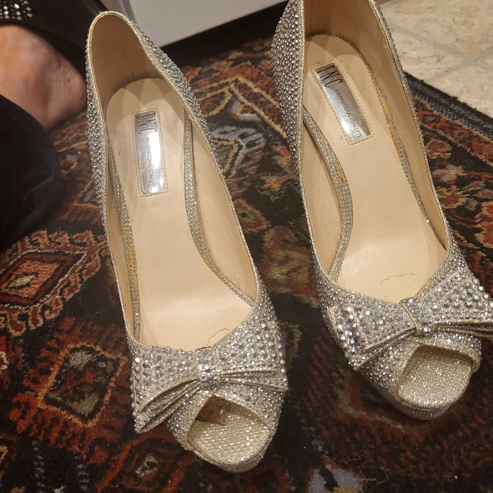 Dressy heels - Picture 2 of 4